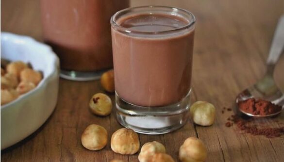 latte di nocciole e cacao