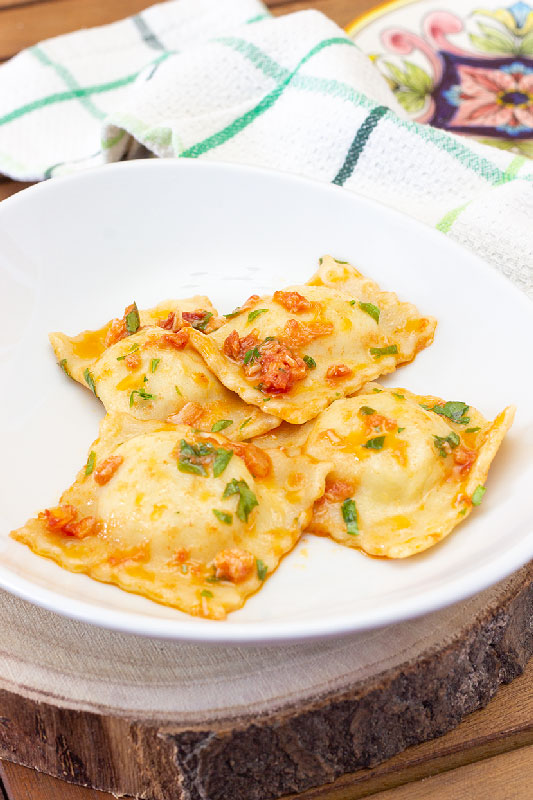 ravioli-di-patate-e-baccalà
